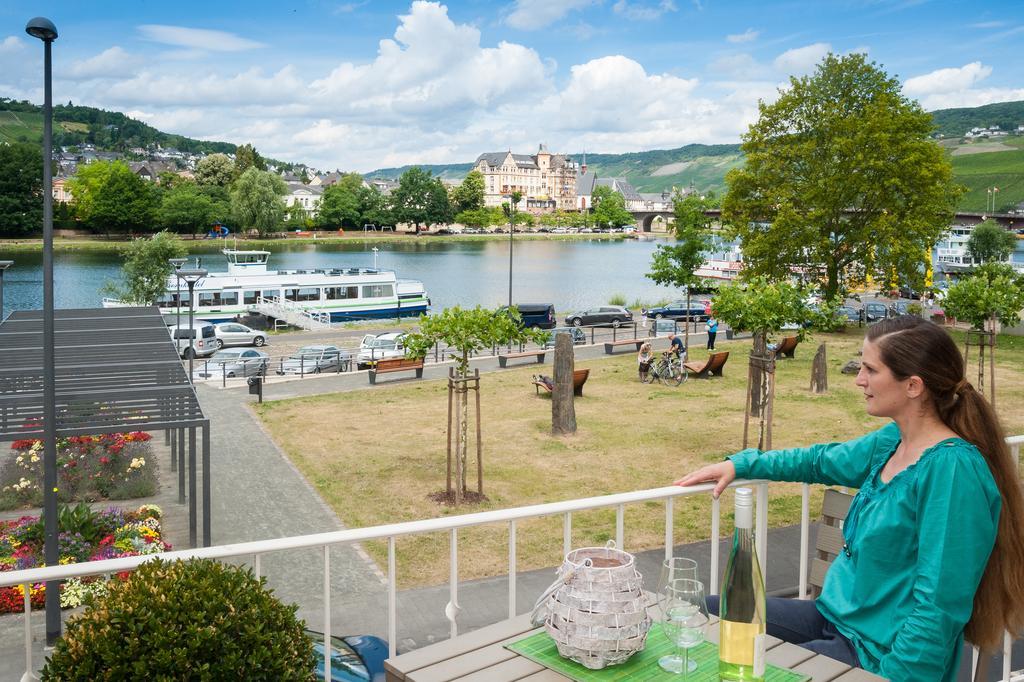 Ferienwohnungen Villa Mosella 베른카슈텔쿠에스 외부 사진