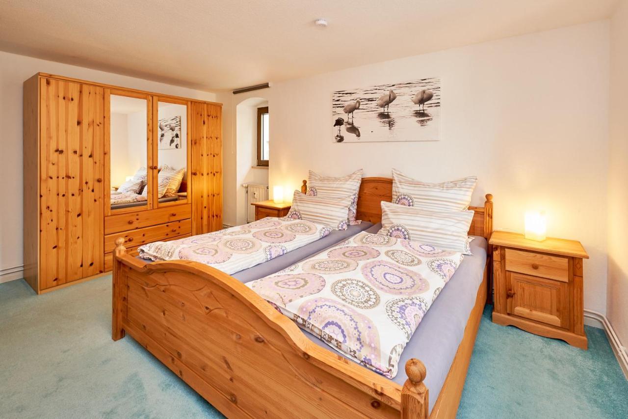 Ferienwohnungen Villa Mosella 베른카슈텔쿠에스 외부 사진