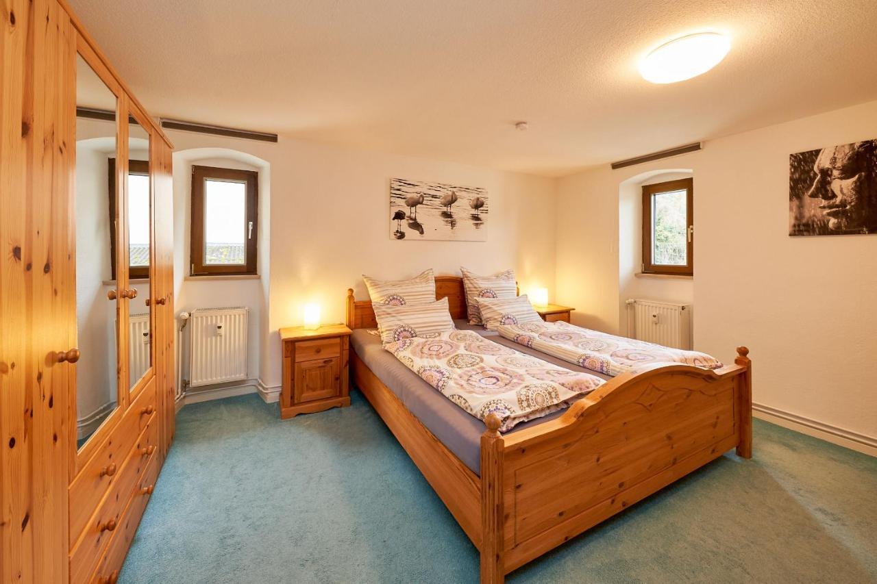 Ferienwohnungen Villa Mosella 베른카슈텔쿠에스 외부 사진