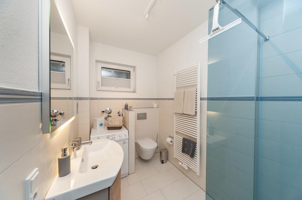 Ferienwohnungen Villa Mosella 베른카슈텔쿠에스 객실 사진